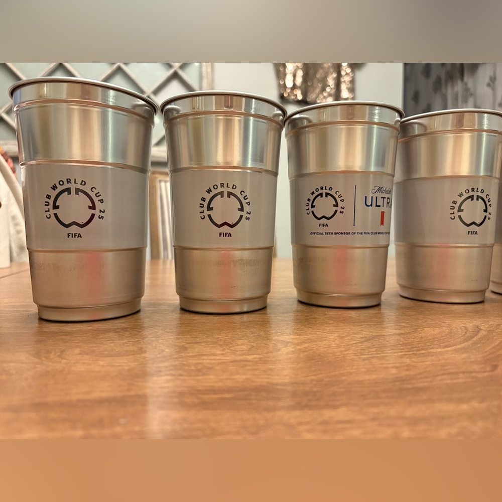 Club World Cup Silver Aluminum Tumblers Set